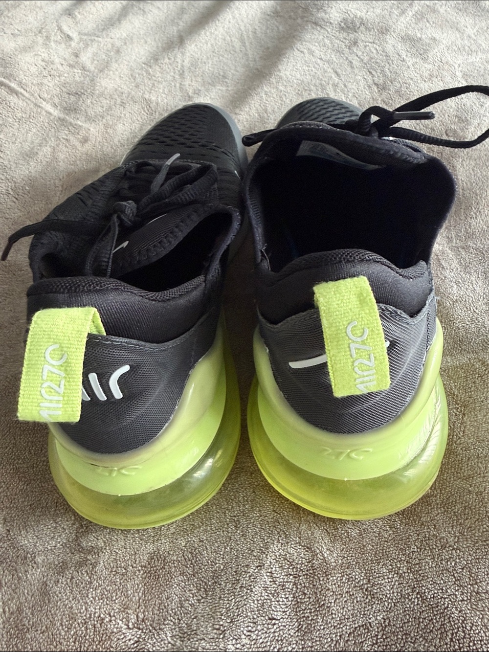 Nike  Air Max 270 Sneakers - Picture 5 of 11